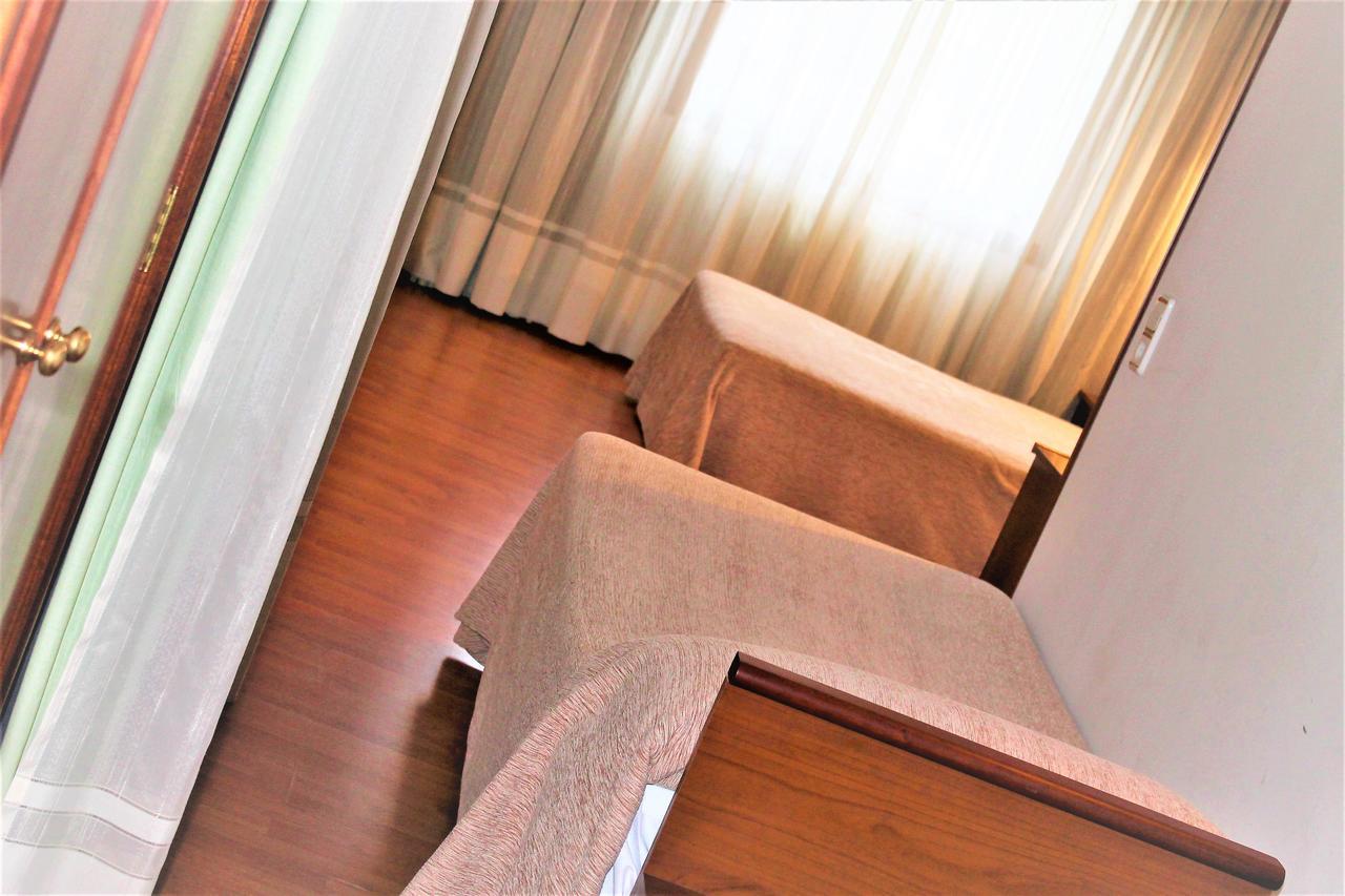 Hotel A Barquina คุลเยเรโด ภายนอก รูปภาพ